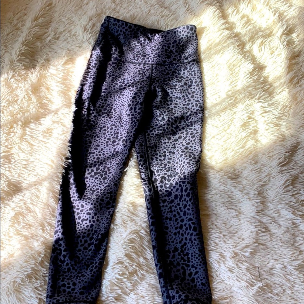 Brand new reversible leggings!